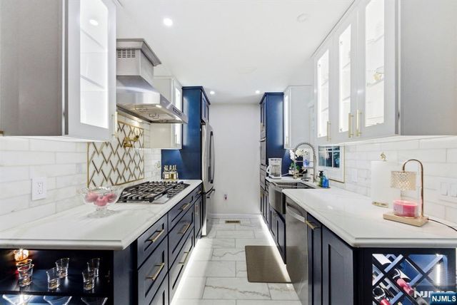 80 Summer Street 13, Passaic, NJ 07055
