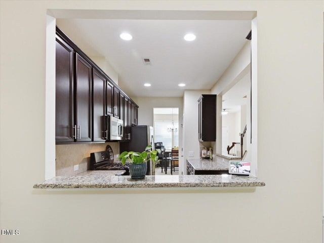 718 Wickham Ridge Road, Apex, NC 27539