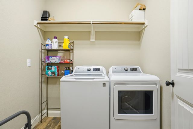 206 Mckittrick Lane, Godley, TX 76044