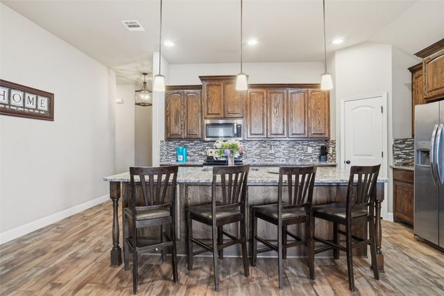 206 Mckittrick Lane, Godley, TX 76044