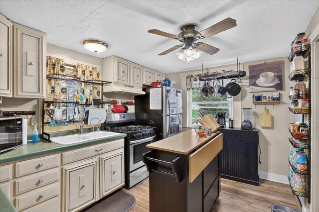 1517 Moore Street, Beloit, WI 53511