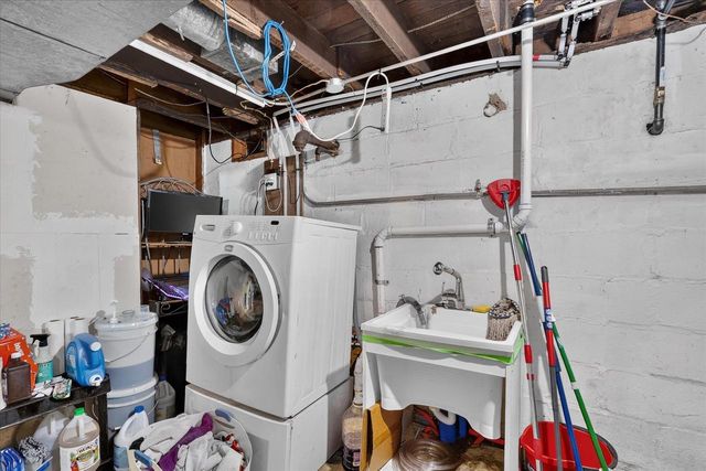 1517 Moore Street, Beloit, WI 53511