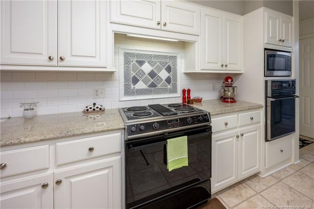 202 Forest Drive, Clinton, NC 28328