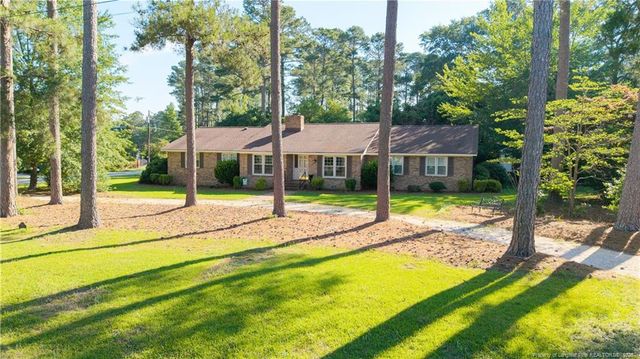 202 Forest Drive, Clinton, NC 28328