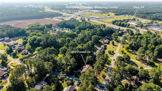 202 Forest Drive, Clinton, NC 28328