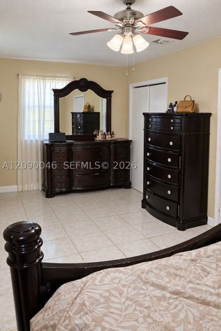 5871 NW 41st Ter, North Lauderdale, FL 33319