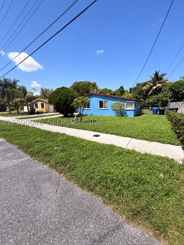5871 NW 41st Ter, North Lauderdale, FL 33319
