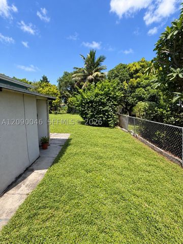 5871 NW 41st Ter, North Lauderdale, FL 33319