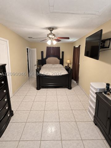 5871 NW 41st Ter, North Lauderdale, FL 33319