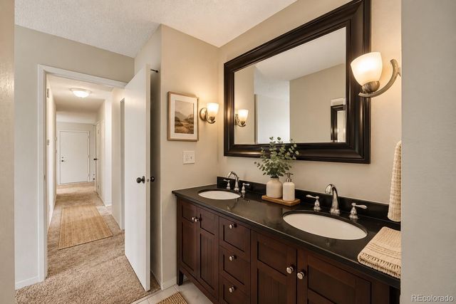 6455 E Bates Avenue 3-303, Denver, CO 80222