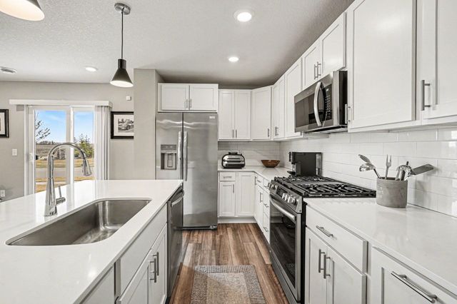 10502 Weston Way N, Maple Grove, MN 55369