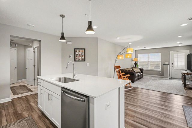 10502 Weston Way N, Maple Grove, MN 55369