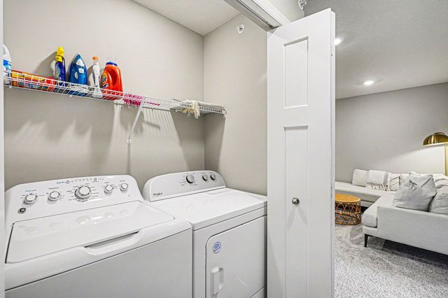 10502 Weston Way N, Maple Grove, MN 55369