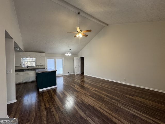 65 Fair Oak Drive SE, Conyers, GA 30009