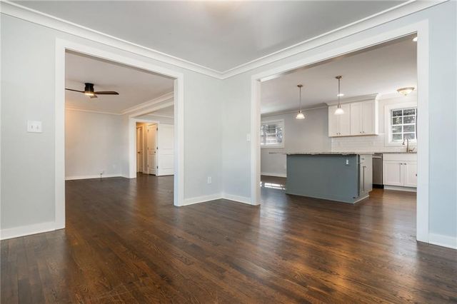 820 Highview SE Drive, Smyrna, GA 30082