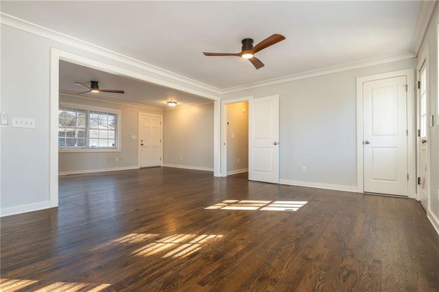 820 Highview SE Drive, Smyrna, GA 30082