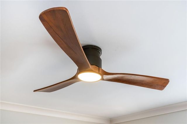 820 Highview SE Drive, Smyrna, GA 30082