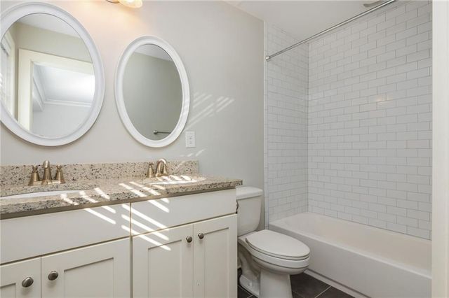 820 Highview SE Drive, Smyrna, GA 30082