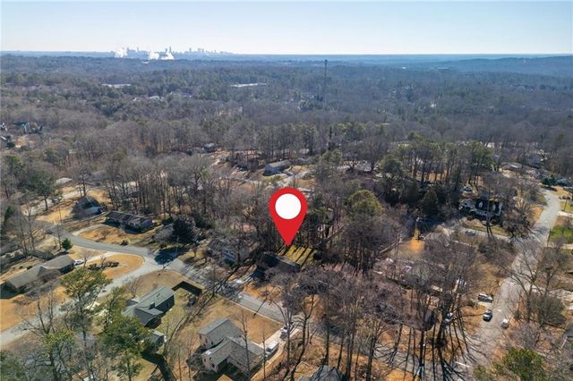 820 Highview SE Drive, Smyrna, GA 30082