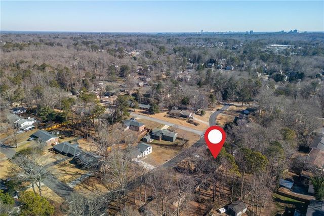 820 Highview SE Drive, Smyrna, GA 30082