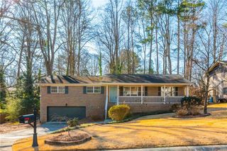 820 Highview SE Drive, Smyrna, GA 30082