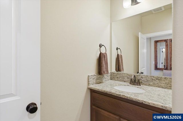 2825 Sonora Dr NE, Albany, OR 97321