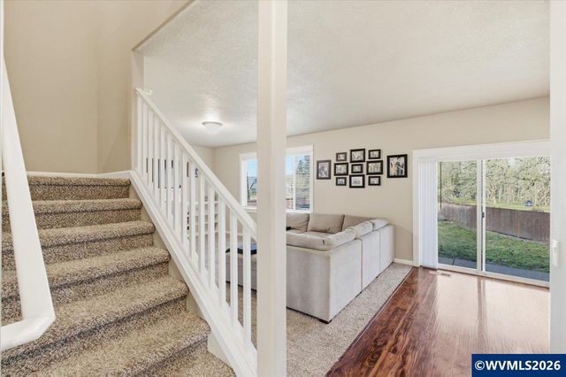 2825 Sonora Dr NE, Albany, OR 97321