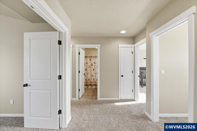 2825 Sonora Dr NE, Albany, OR 97321