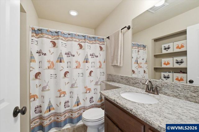 2825 Sonora Dr NE, Albany, OR 97321