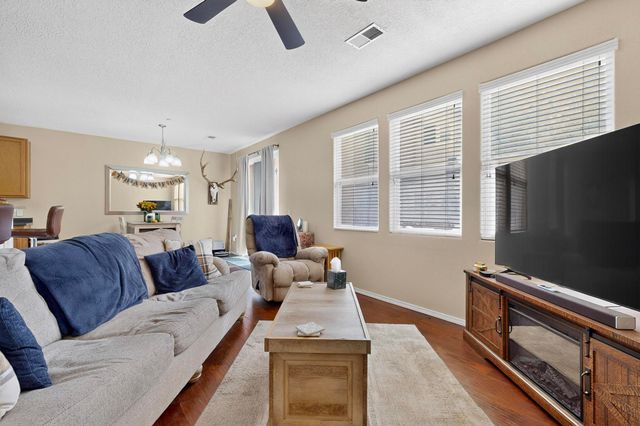 601 Menaul Boulevard NE UNIT 3203, Albuquerque, NM 87107