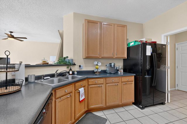 601 Menaul Boulevard NE UNIT 3203, Albuquerque, NM 87107