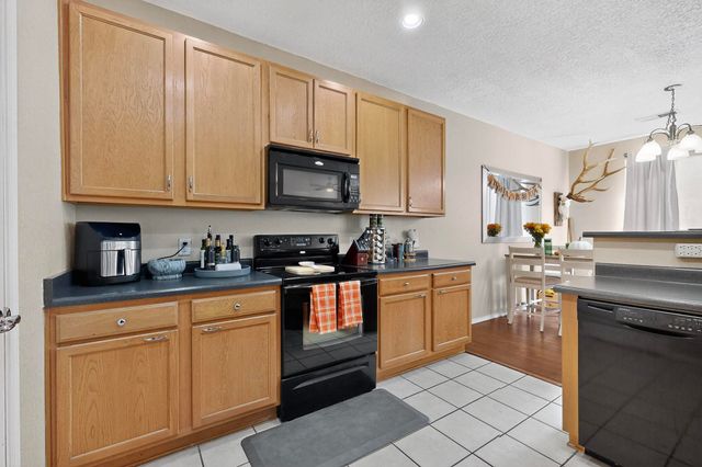 601 Menaul Boulevard NE UNIT 3203, Albuquerque, NM 87107