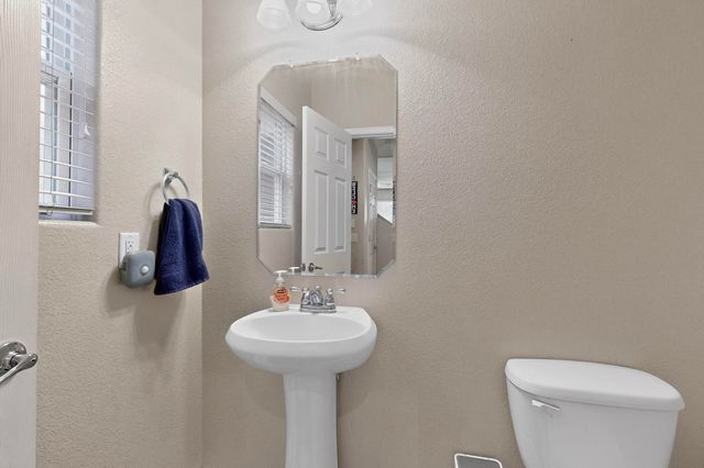 601 Menaul Boulevard NE UNIT 3203, Albuquerque, NM 87107