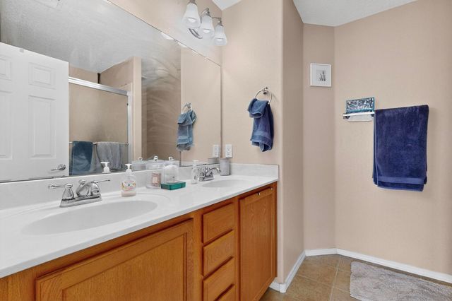 601 Menaul Boulevard NE UNIT 3203, Albuquerque, NM 87107