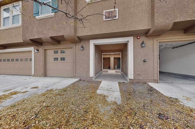 601 Menaul Boulevard NE UNIT 3203, Albuquerque, NM 87107