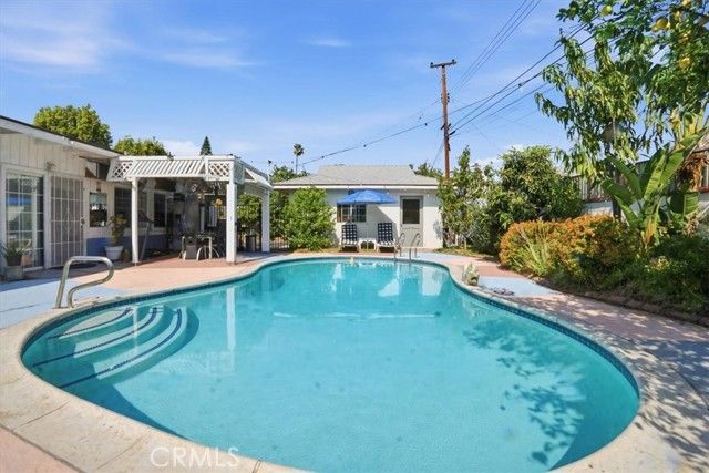 138 S Fernwood, West Covina, CA 91791