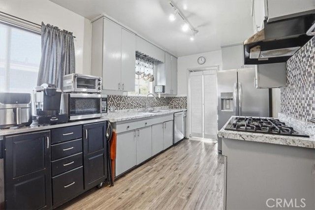 138 S Fernwood, West Covina, CA 91791