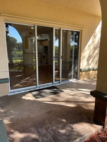 2458 Centergate Dr 102, Miramar, FL 33025