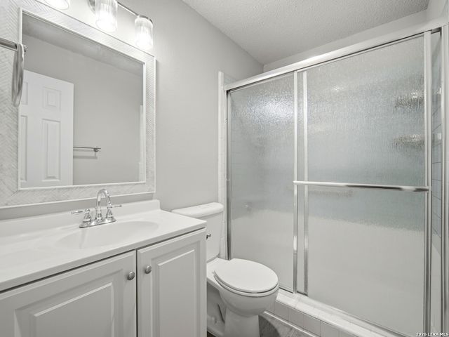 9471 Points Edge, San Antonio, TX 78250