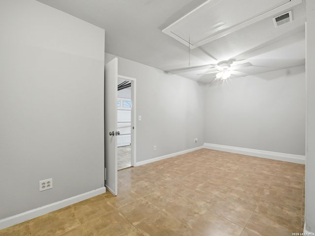 9471 Points Edge, San Antonio, TX 78250