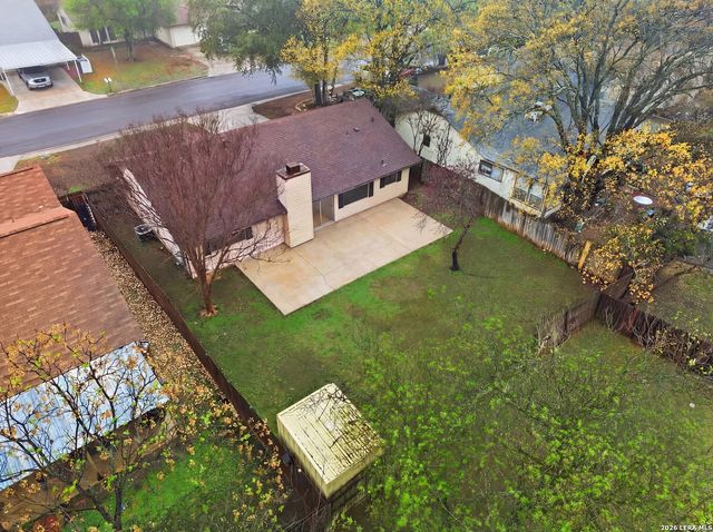 9471 Points Edge, San Antonio, TX 78250