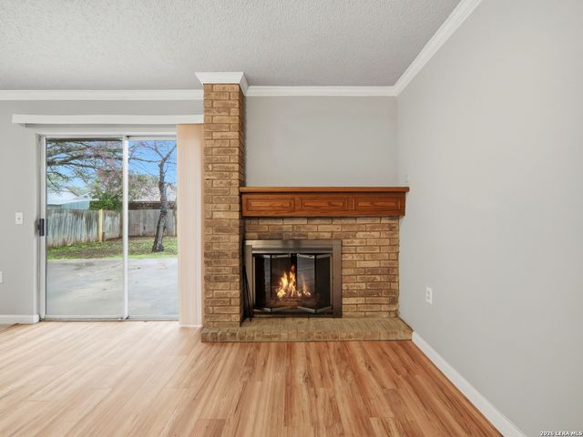 9471 Points Edge, San Antonio, TX 78250