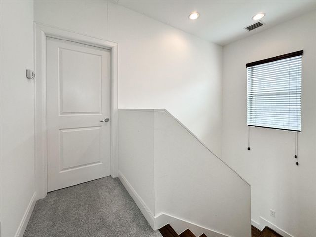 2 Hermann Park Court, Houston, TX 77021