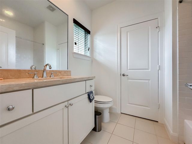 2 Hermann Park Court, Houston, TX 77021