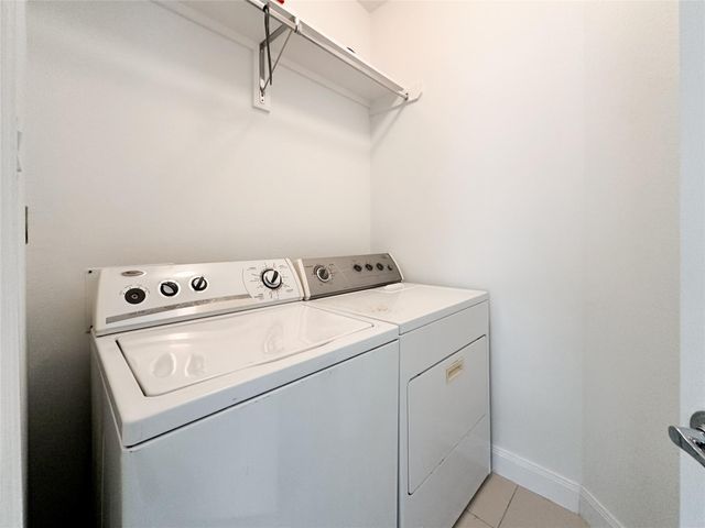 2 Hermann Park Court, Houston, TX 77021