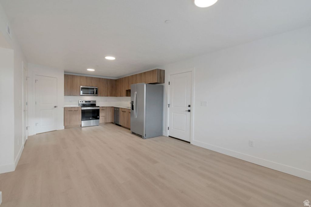 2172 S SAWMILL BLVD #K-3303, Heber City, UT 84032 — photo 5
