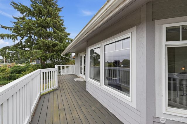 1269 SW 301st Street, Federal Way, WA 98023