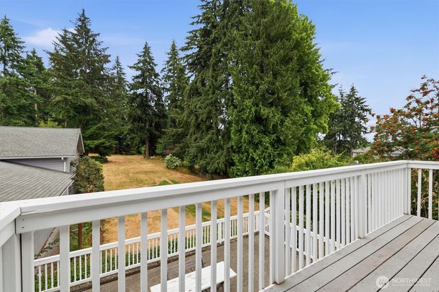 1269 SW 301st Street, Federal Way, WA 98023