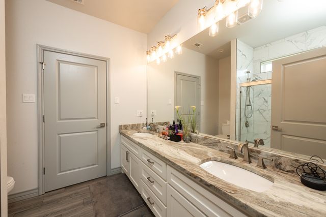 313 Lakeshore Dr, Sandia, TX 78383