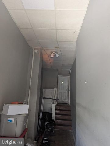 1410 S 52ND ST, Philadelphia, PA 19143